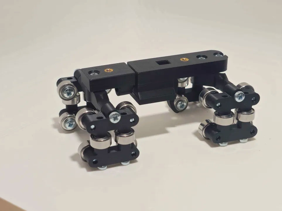 TKM Ultimate K’NEX Train System – Classic Body